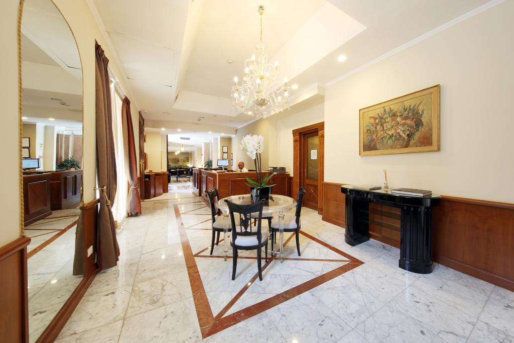 Hotel Traiano Rom Exterior foto